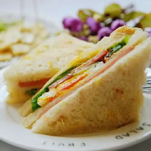 安小妮的小情绪做的堂妈小厨三明治