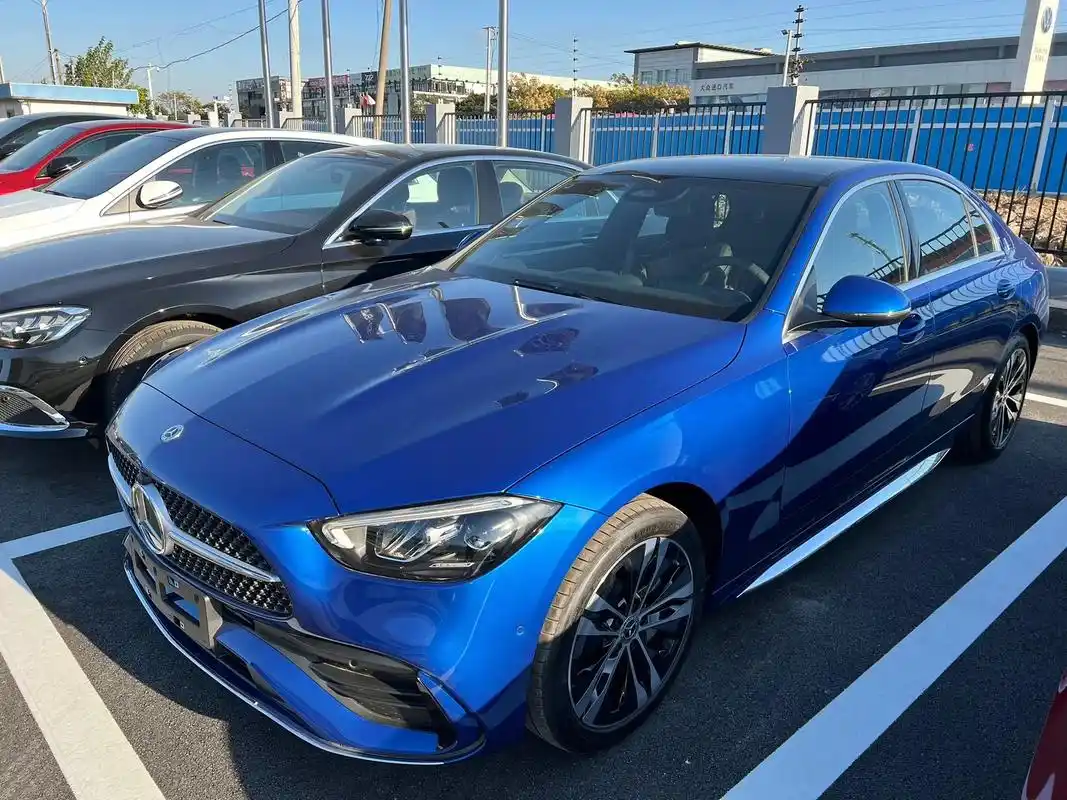 奔驰c350el石墨灰现车一台|||c35 - 抖音