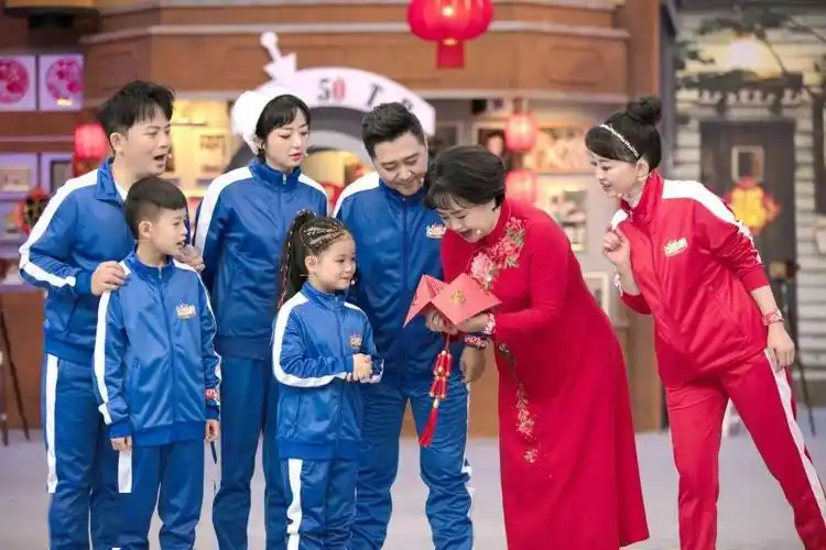 今晚18:00档,《过年啦》精彩收官!_小朋友们