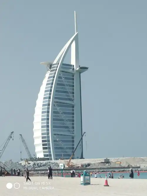 迪拜之旅(二)7星级帆船酒店,棕榈岛,迪拜总统府,亚特兰蒂斯酒店.