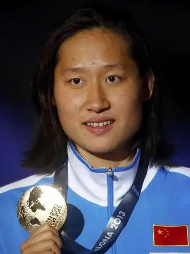 谜一样刘子歌:再度夺冠 像古墓派高手惊艳当世[相关]200米混叶诗文