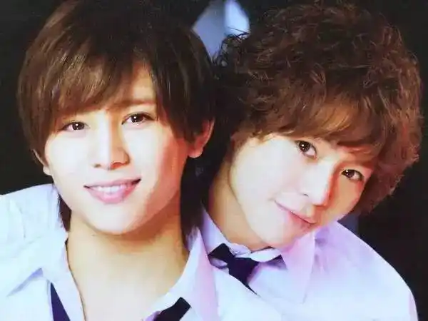 杰尼斯的他也恋爱了还是和正当红的她