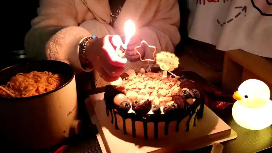 祝室友生日快乐哦12月26号的祝福爱丽致阿米