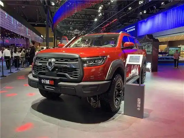 长城炮越野皮卡柴油8at版上市1768万起开启百变生活方式