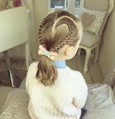 这组儿童发型让她被赞巧手妈妈 网友点赞过百万扎发有图有真相