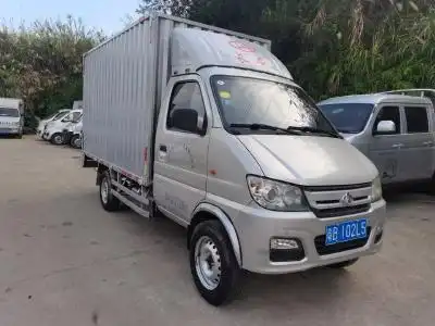 长安跨越 新豹t1 4x2 3.2米 载货车 1.5l 112马力 国五 手动挡 整车1.