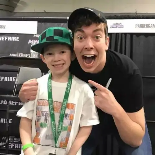 来呀斗表情包啊假笑男孩权律二宋民国你最爱哪个萌娃