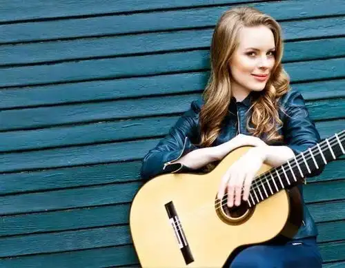 养眼白俄罗斯指弹美女tatyanaryzhkovaincantationn2