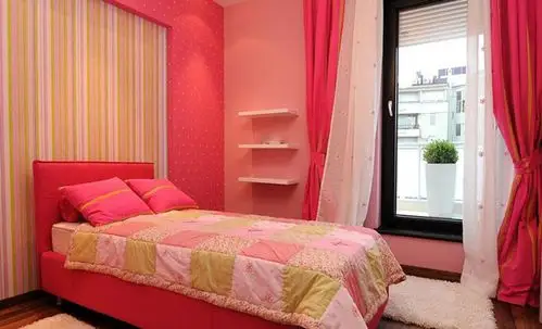 18岁年轻女生卧室装修效果图