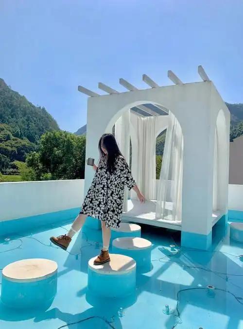 仙居淡竹云淡淡天蓝蓝民宿