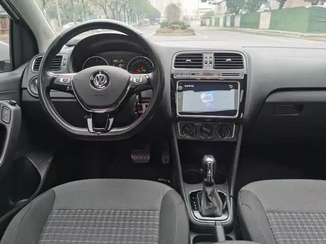 大众 polo  2018款 1.5l 自动安享型图片