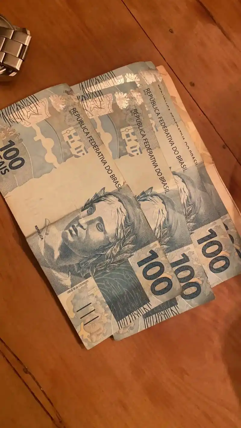 巴西货币🪙女神.quem é ela ? ninguém - 抖音