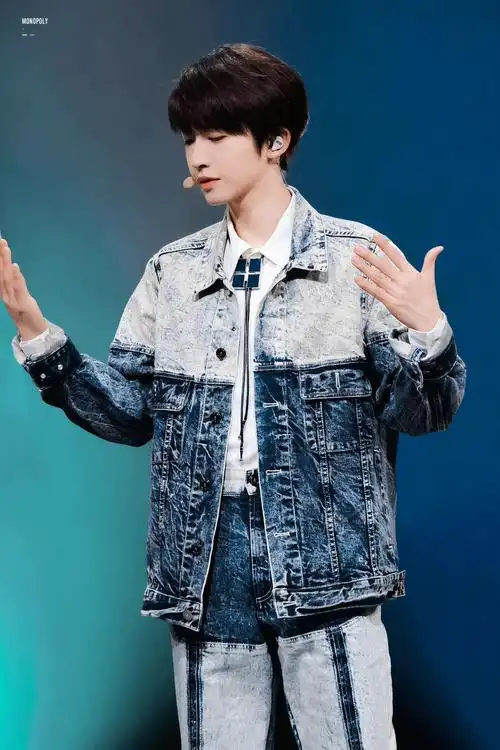 听说c位出道的国际男团into1队长刘宇妆很浓? - 知乎