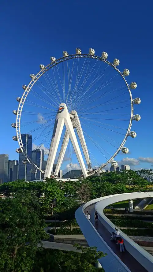 深圳市宝安区欢乐港湾深圳市摩天轮