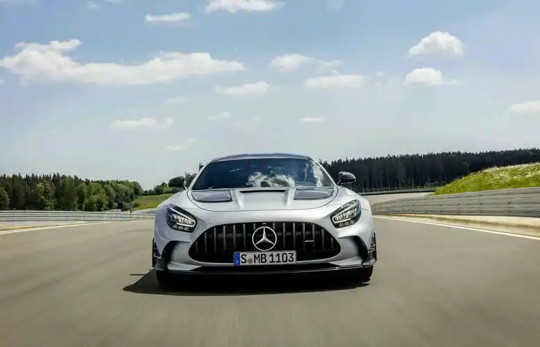 奔驰amg gt black series