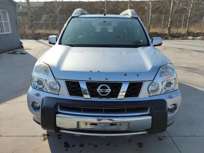 11年日产奇骏25升四驱至尊版