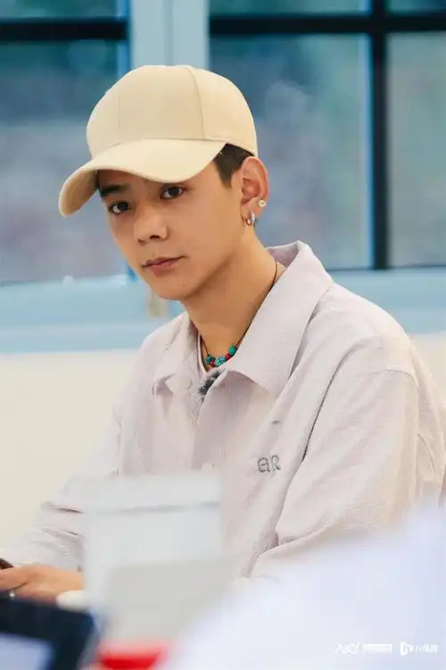 丁真珍珠:在山与海之间,挑战自己的成长