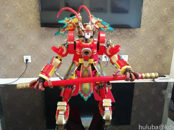 搭一个乐高孙悟空看看大家有没有兴趣