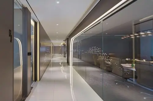 厦门办公室现代风格1190平米设计方案 办公室走廊装修效果图_装信通网