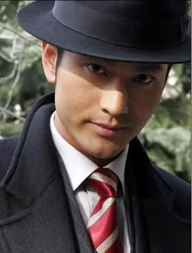 许文强图片霸气 许文强图片帅气(2)_布阁拉