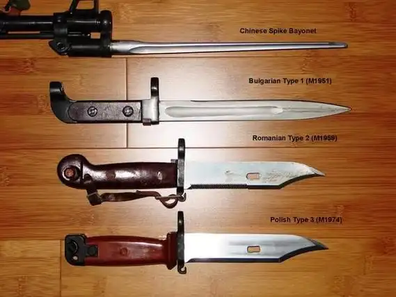 它就是1959年设计的ii型ak刺刀,随同年定型的akm配发,它开了刃还成为