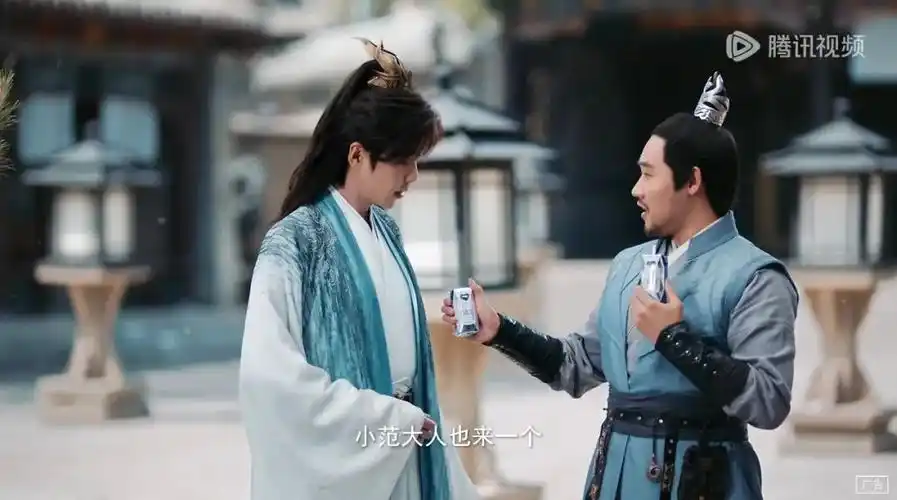 剧集还能像综艺赞助一样把金主挨个排了座次:一番「总冠名」是纯甄