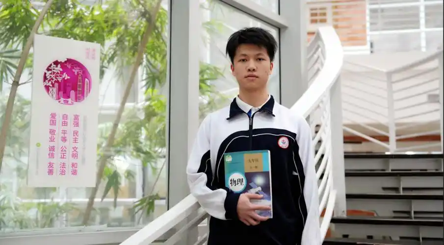 深大附中学子获评2022年度深圳中小学明日科创之星