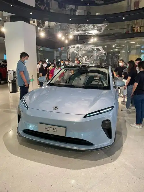 新鲜的et5同温层蓝