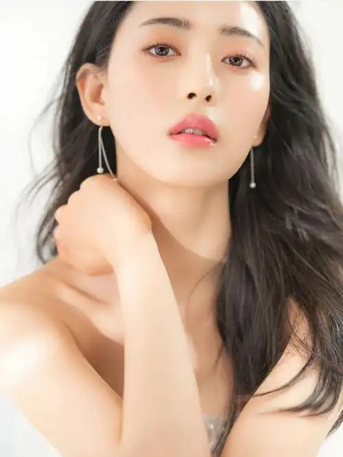 氛围感韩国新娘妆雪白肌精致新娘妆容