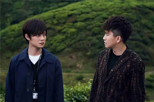 《原生之罪》喜提热搜 细腻演绎陆离赋予人物生命