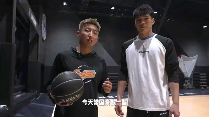 【野球帝王师傅的作品】每天10分钟,坚持训练可以很好地提高球感和