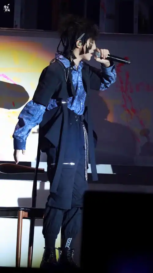 tf三代四面楚歌舞台##tf三代四面楚歌歌词##tf三代以私生视角写的app