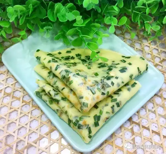 5分钟搞定简单又美味的韭菜鸡蛋煎饼
