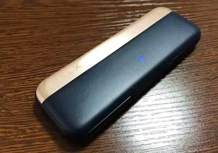 rexl悦刻4代无限电子烟专用无线充电盒测评