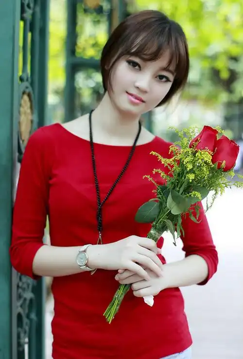 动人心魄的大眼美女