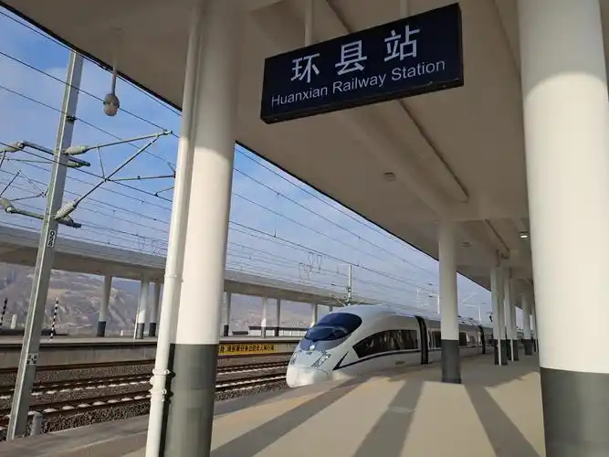 西银客专今日完成首次全线运行试验