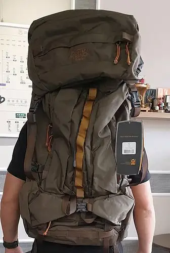 看神秘农场背包开箱