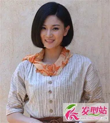 女星侯梦莎最新发型简单发型演绎不同气质