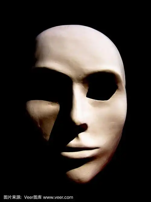可怕的黑白面具