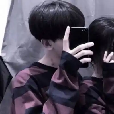 微信情侣头像高冷霸气一对两小无猜旳情怀