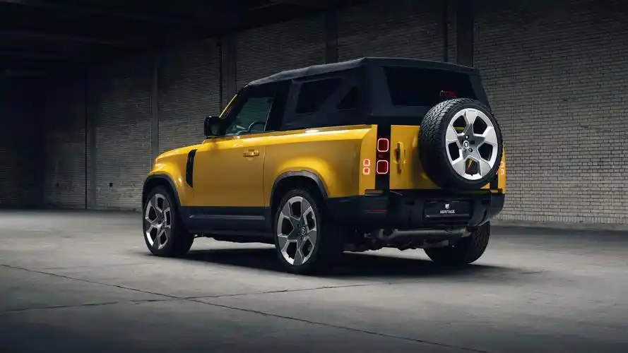 当前位置:>易车>社区>路虎卫士社区>最初的defender有多种样式,现在只