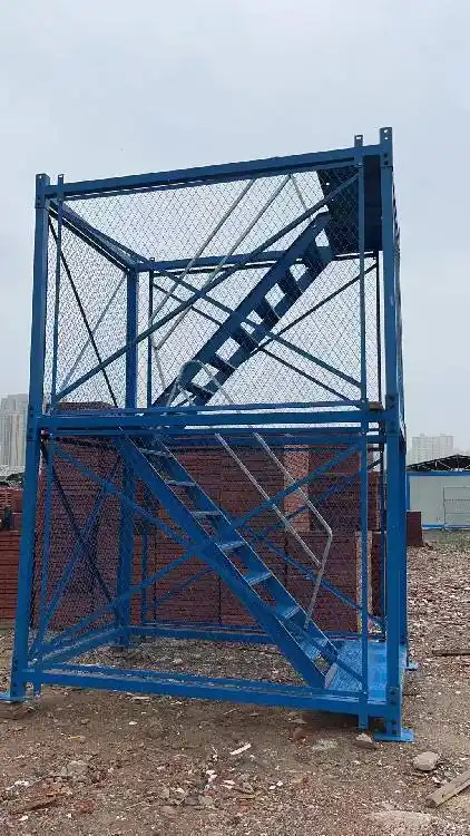 万载县出售安全爬梯型号,3*2*2梯笼