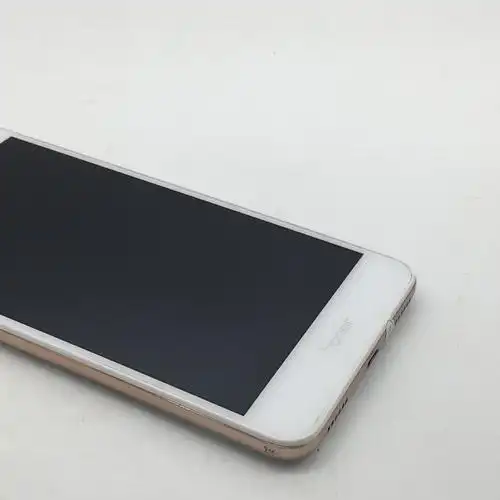 荣耀【荣耀畅玩5a】白色 移动 4g/3g/2g 16 g 国行 8成新