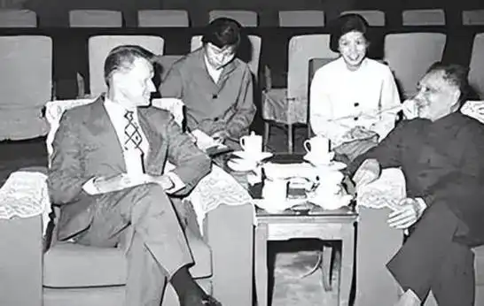 揭秘中美建交时关于台湾的博弈三个联合公报到底说了啥