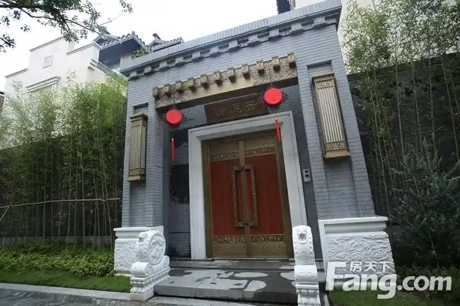 院子门头小合院庭院实景目前泰禾佛山院子所打造的九州胜景之一的涵碧