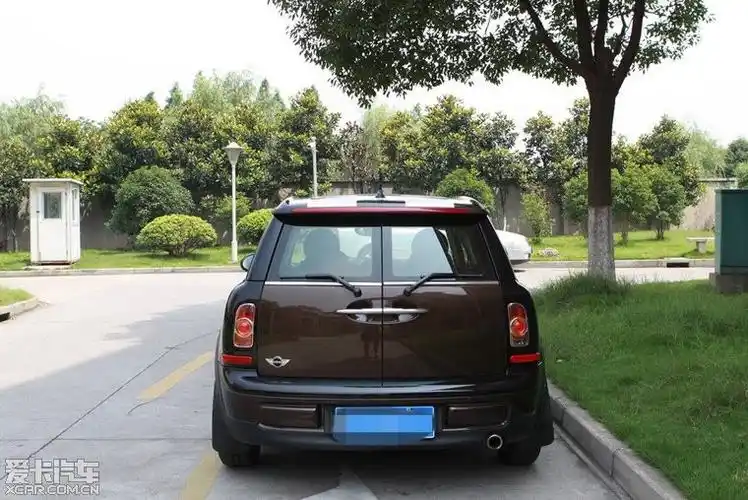 准新车11年加长版mini巧克力色人见人爱哦