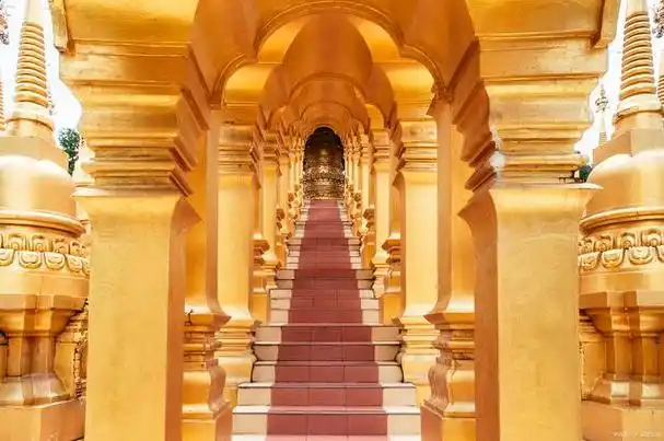 布达拉宫,被誉为黄金宫殿.为何没人去偷黄金!