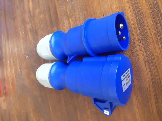 富歌fg工业防水插航空工业插头电源箱插座工业16a3p