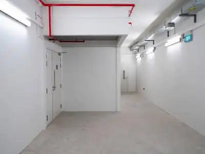 地下储藏室图片