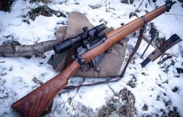 南宁狙击手散步救人吃鸡神器98k能进入现代狙击枪前十吗